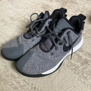 Nike Lebron Witness 3 Dark Grey